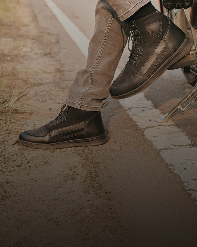 Urban Mid Top Boot
