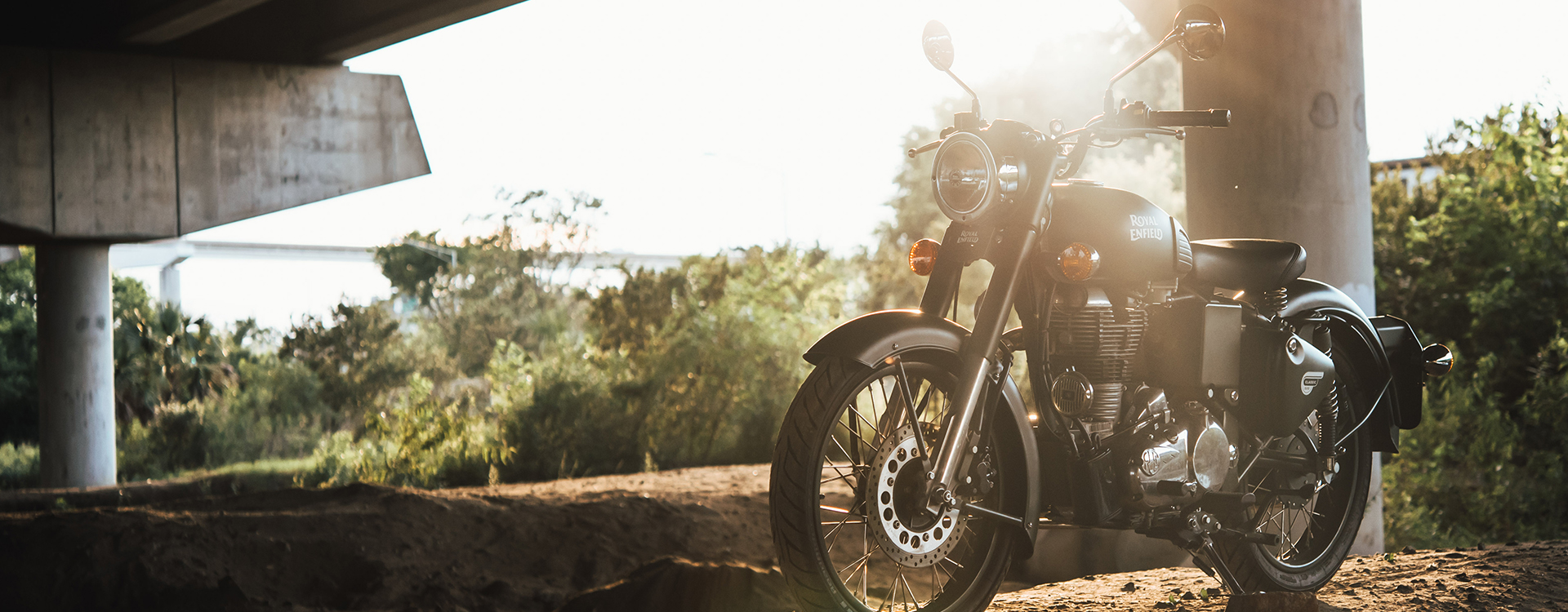 Classic 500 Battle Green Unquestioned dependability